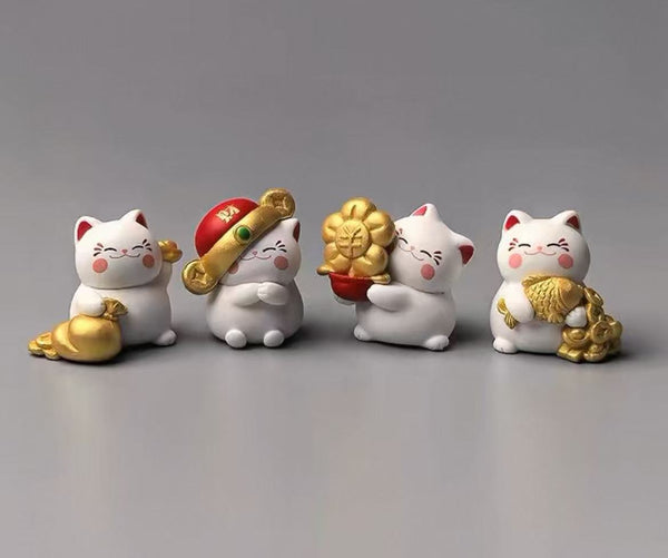 Lucky cat figurine（A set of four）